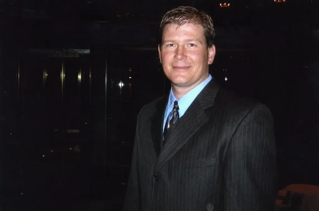 Phil Pickle · Corporate Finance